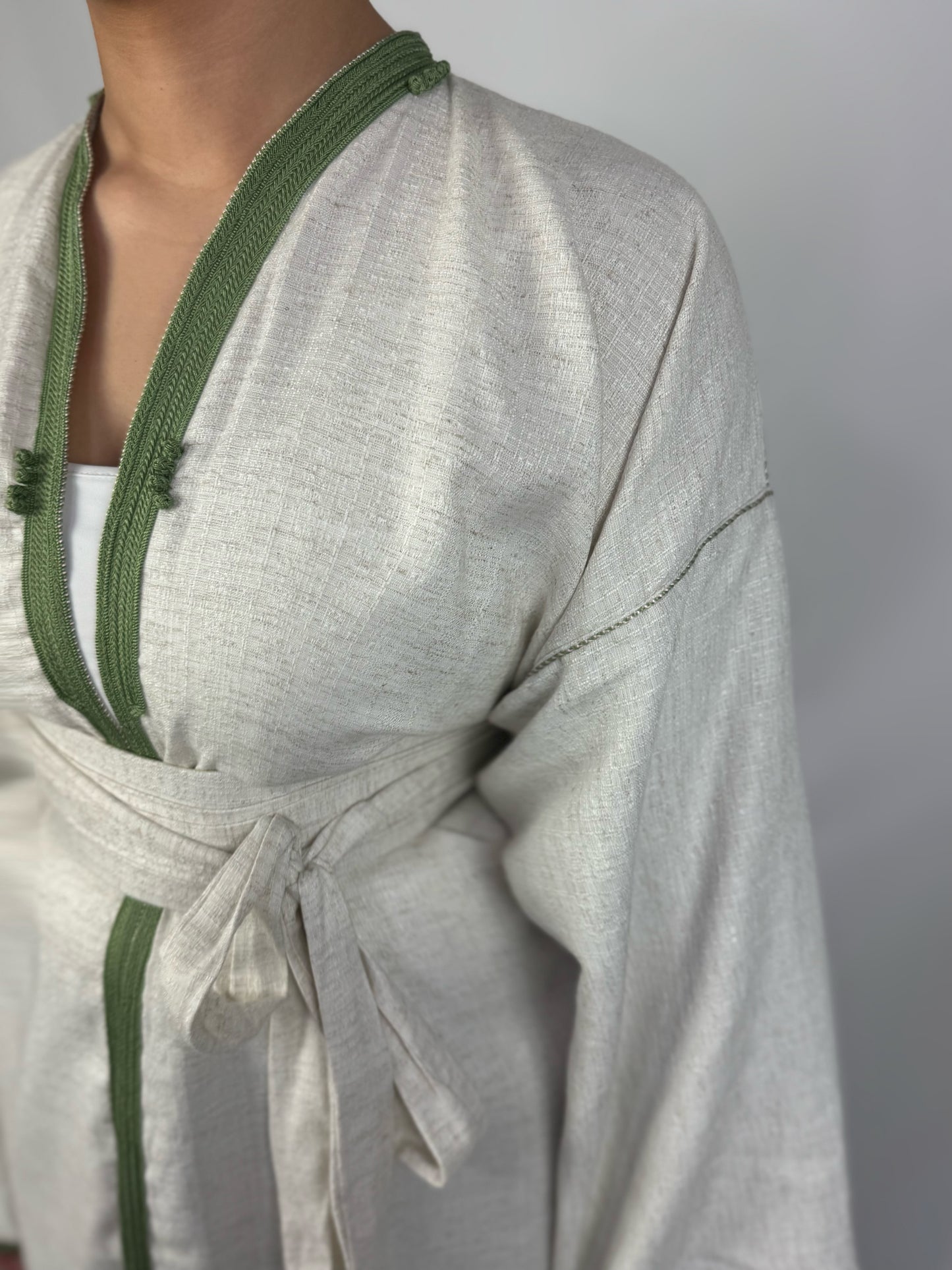 Kimono lin détails verts